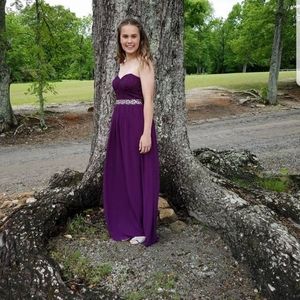 Formal dress for any occasion